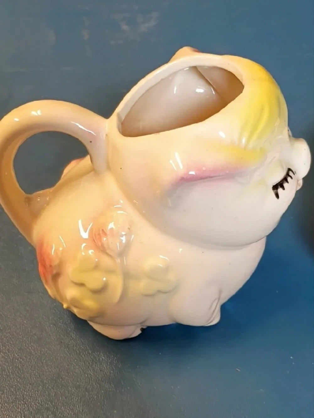 Vintage Smiley Pig Creamer and Sugar Set - Yellow and Pink